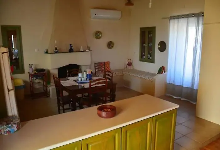 Сasa de vacaciones Soubassis House *